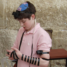 Load image into Gallery viewer, Bar Mitzvah Tefillin • Ashkenazi, with free Tallit!
